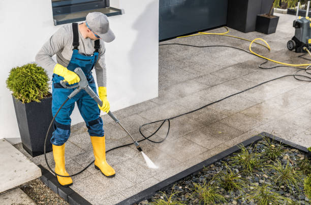Best Pressure Washing Siding  in Parkland, FL
